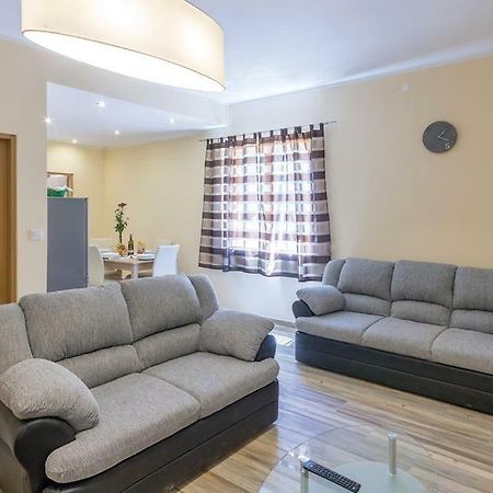 Apartments Klaudija Póla Kültér fotó